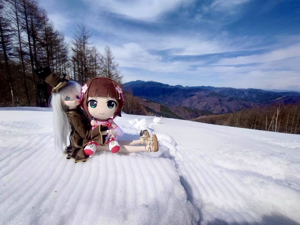 おはようございます。
朝から土砂降りでどうなるかと思いましたが家を出る時には止んでくれて助かりました。
そして写真のストックがなくなってしまったので今日はボツ写真ですw
当面予定無いし週末は撮影三昧にしたいところです。