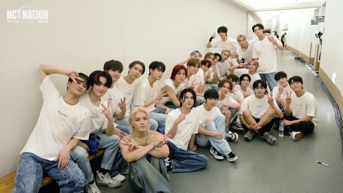 risa ᯓ ✈︎ tweet media