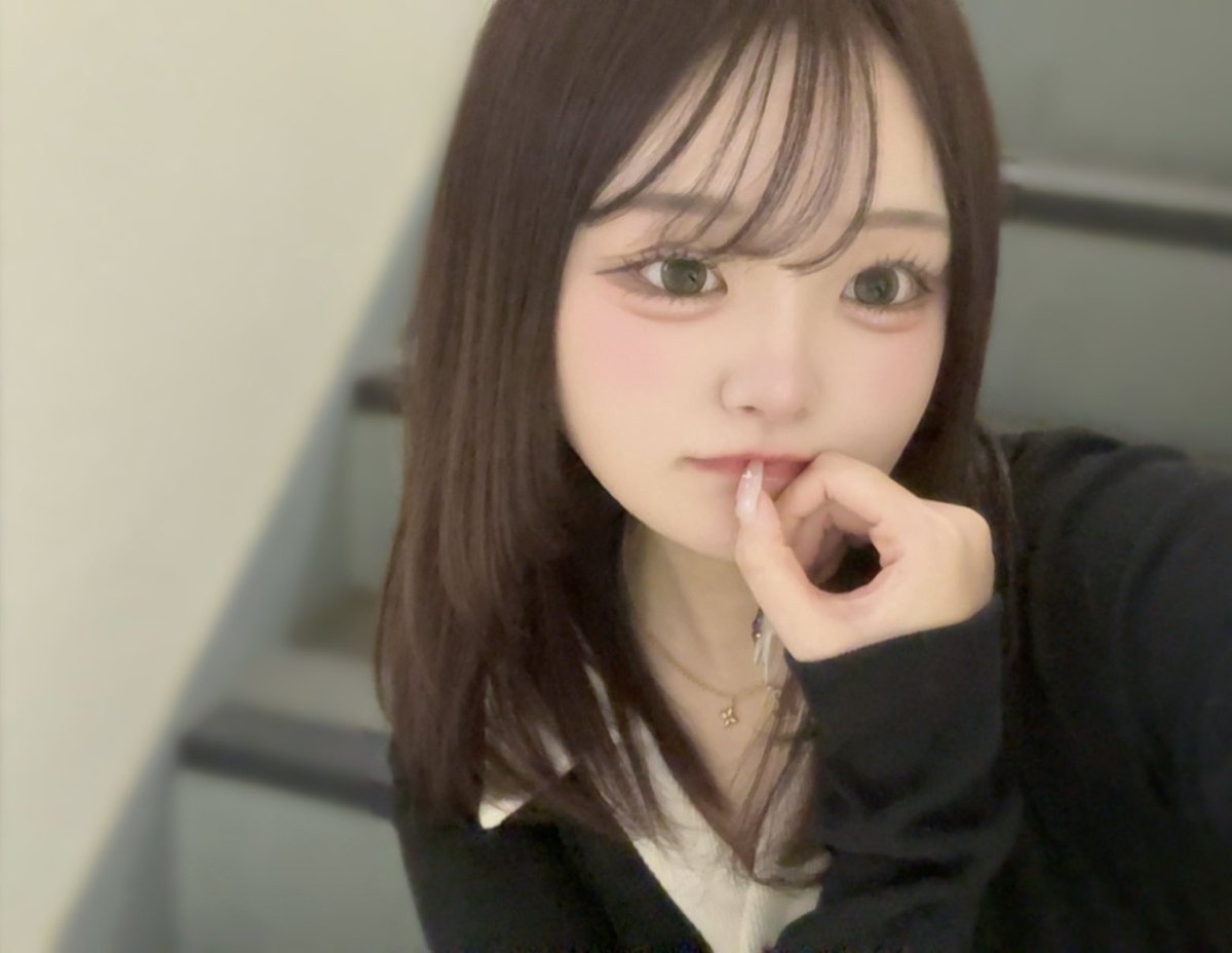 まるがお tweet media