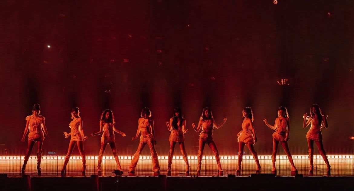 TWICE TOUR tweet media