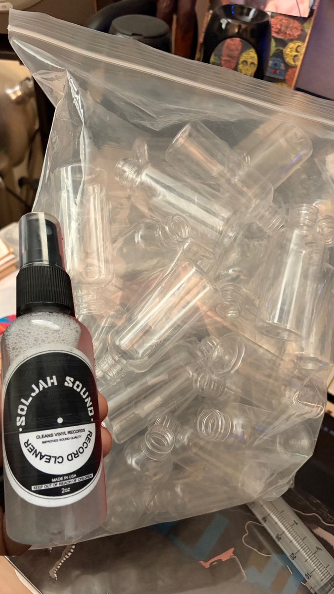 SolJahApparel's tweet image. New batch coming up…who needs some record cleaner??? 🔊🔊🔊 @soljahapparel 

#vinyl #vinylrecords #recordcleaner