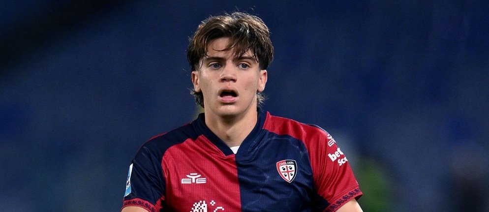 ماركو باليسترا - باو كوبارسي - باستوني - بالدي 

اتمني يكون هذا رباعي خط دفاعنا الموسم القادم.