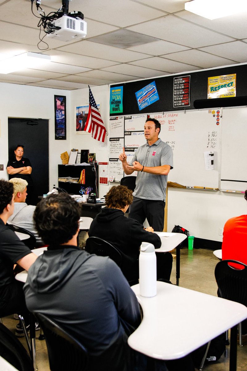 VCS Athletics tweet media