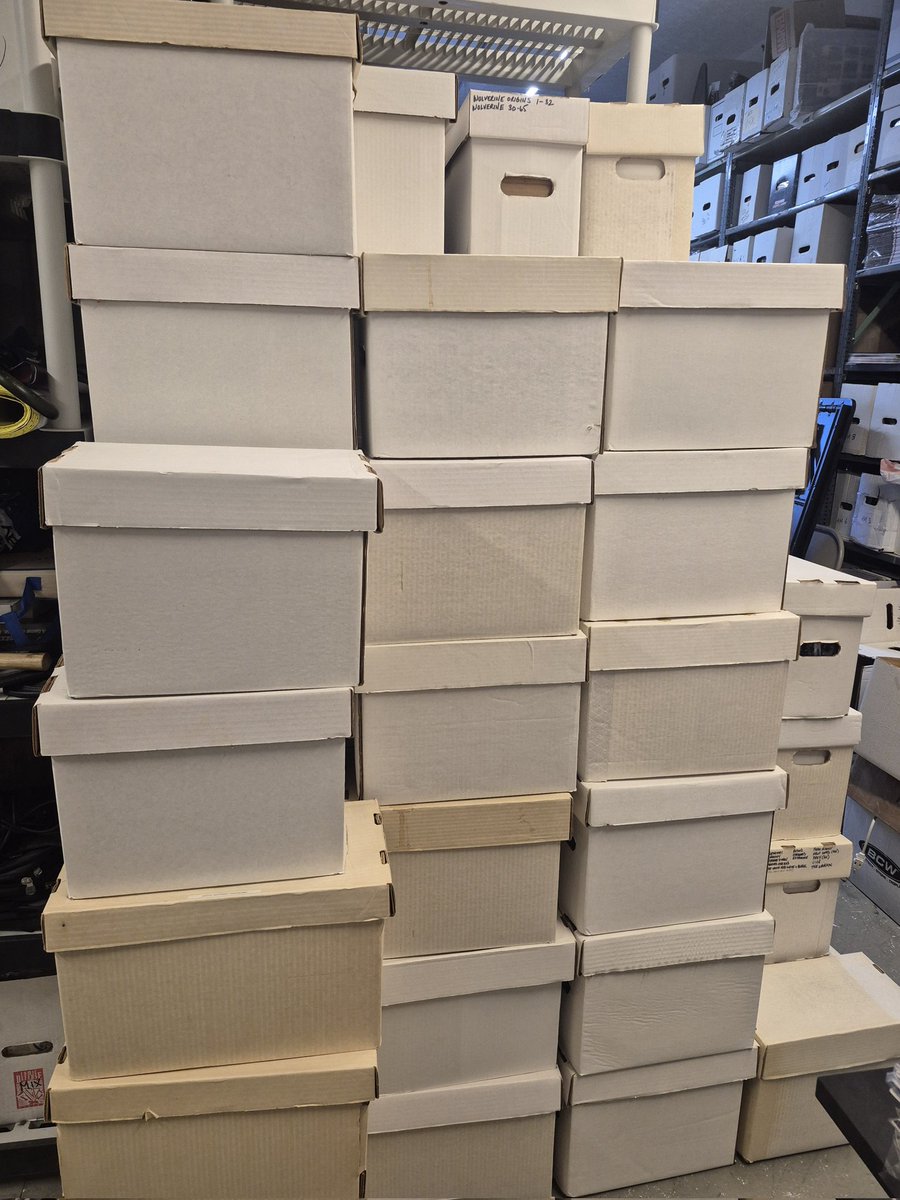 ComicsStatues's tweet image. Sometimes you bring in a van load of comics and have nowhere to put it.

#comics #comicbooks #marvelcomics #dccomics #comiccollection