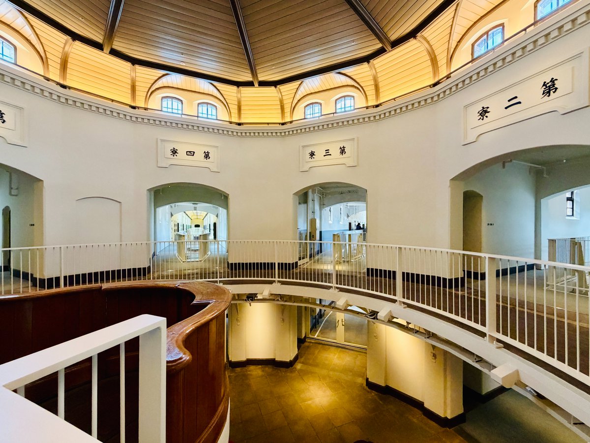 美術手帖 ウェブ版 tweet media