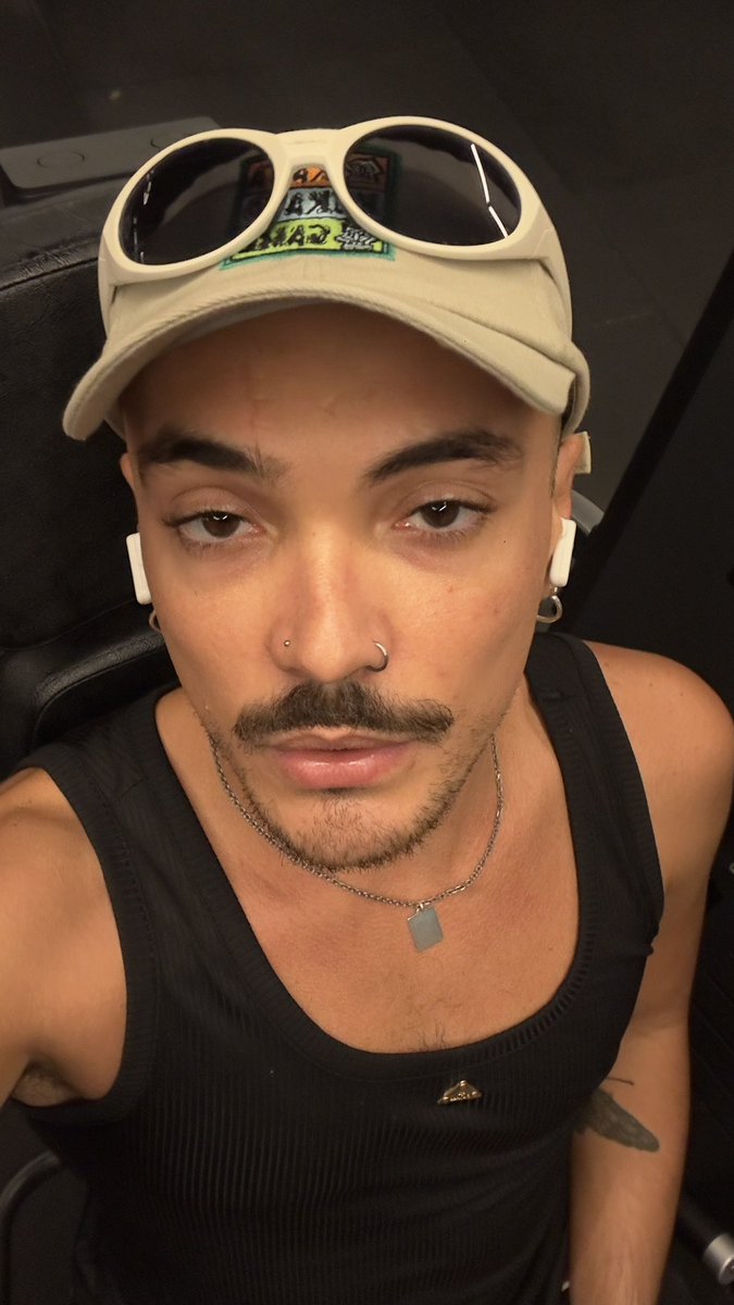 reestabelecendo tweet media