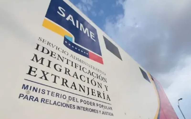 jupazro's tweet photo. Así puedes tramitar tu carta de naturalización en el Saime
https://t.co/iSSG3afsuD

#saime #venezuela #caracas #maracaibo #delcyrodriguez #pasaporte #sancristobal #trujillo #miranda #merida #tramites #coro #margarita https://t.co/6dyJbn40iC