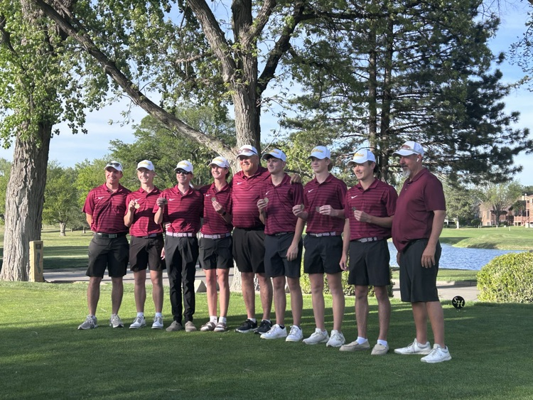 HaysHighAD's tweet photo. Hays High shoots a 323 to win their home tourney!  They finished with 3 placers in the top 10. Congrats guys! https://t.co/XAERKgolD7