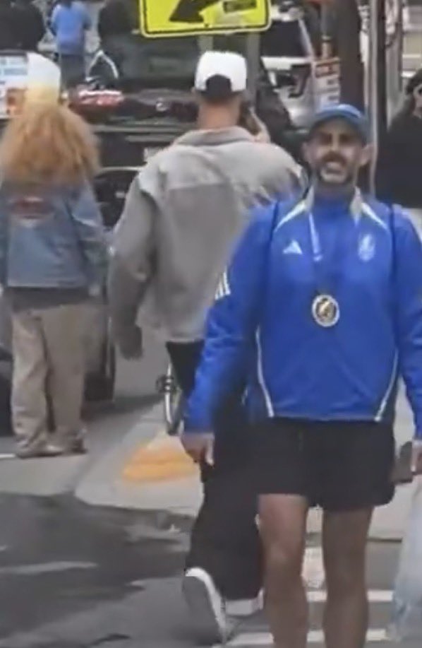 Random civilian on the streets of Boston with more championship hardware than Aaron Judge 😭😭