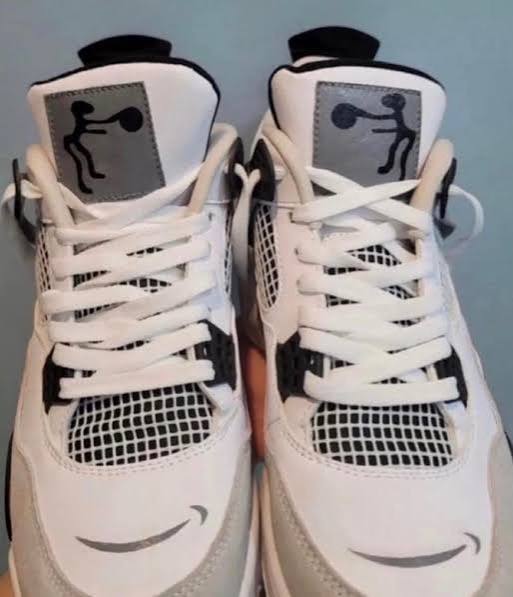 technikpaker's tweet photo. Air jordan ale twój stary ci kupił z Wólki Kosowskiej więc do szkoły zakładasz powietrzne bogdany jeden https://t.co/9Ic1qNFN28