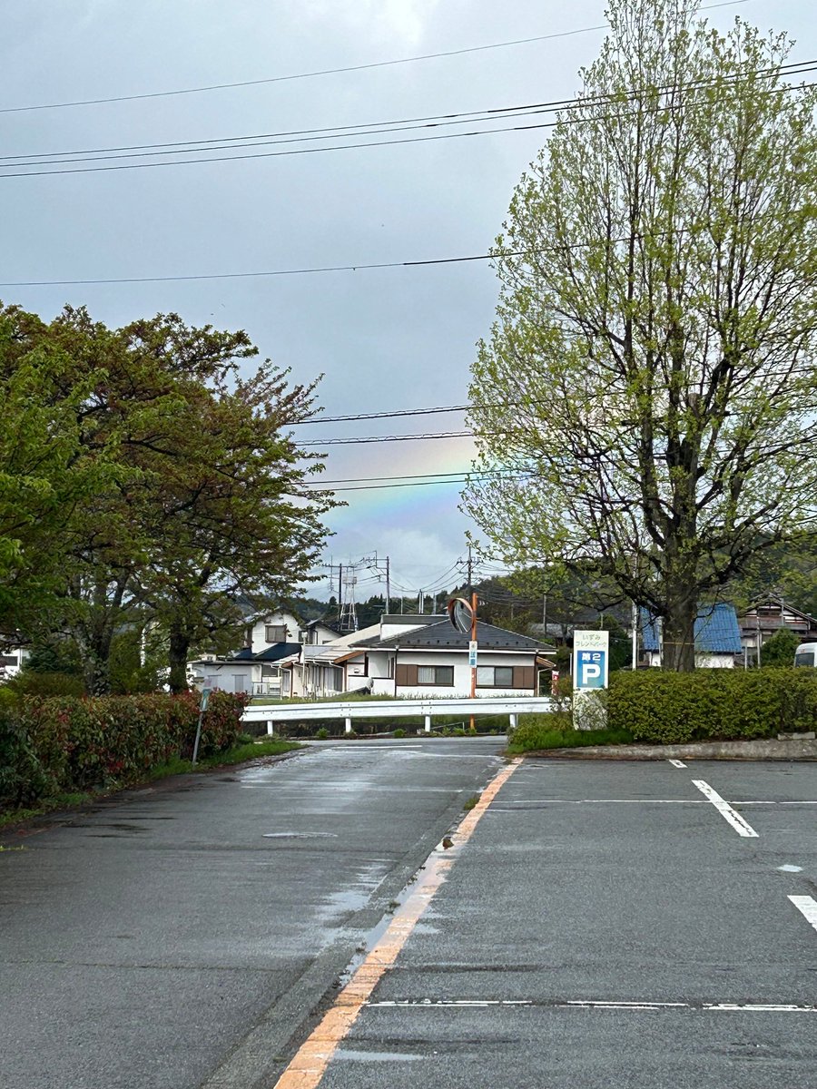 北杜市図書館 tweet media