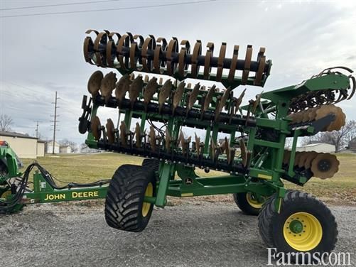 FarmsNews's tweet image. 2023 John Deere 2680H 🔻

Tru Set depth, 24.5 inch spring tine basket, 30 inch width, 20 inch notched front and rear blade, and more.

usfarmer.com/tillage-equipm…

#ForSale @HeritageTractor
