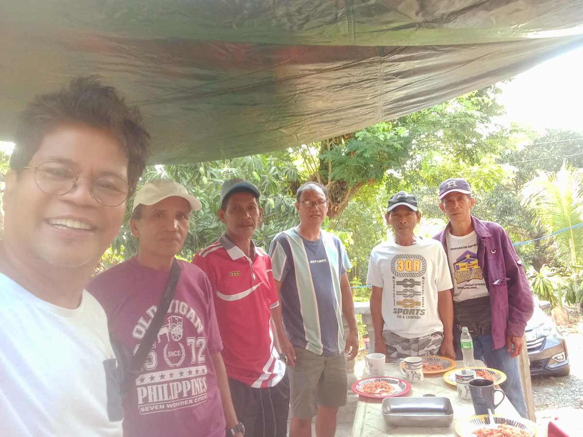 RamilSumangil's tweet image. With my former #classmates 48 years after 
#Reunion #MeetAndGreet #ClassOf1978 #ClassReunion #SeniorMatters #EnjoyLife #Fun #GoodTimes facebook.com/share/p/1HBCL4…