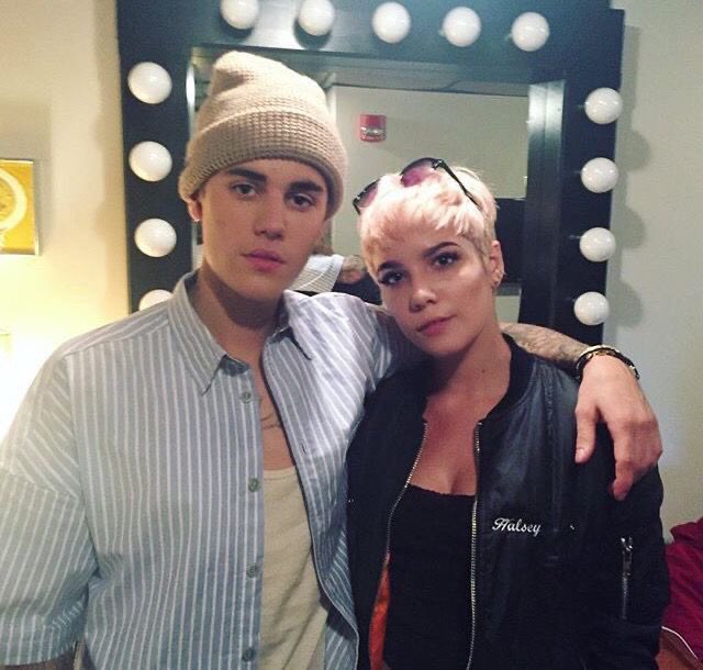 Halsey Brasil tweet media