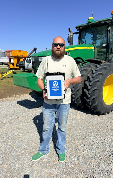 CropPerDropAr's tweet photo. 2025 Corn @CropPerDropAr contest winner Zack Brown shown with his Aquatrac monitor donated by Prospera. Thanks to Prospera for being a sponsor, and congratulations John for his winning entry. https://t.co/yniJSCyPzh