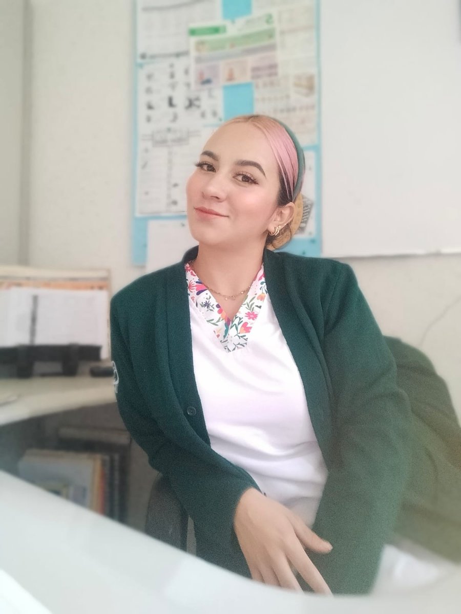 Con Uniforme/ Sin uniforme tweet media