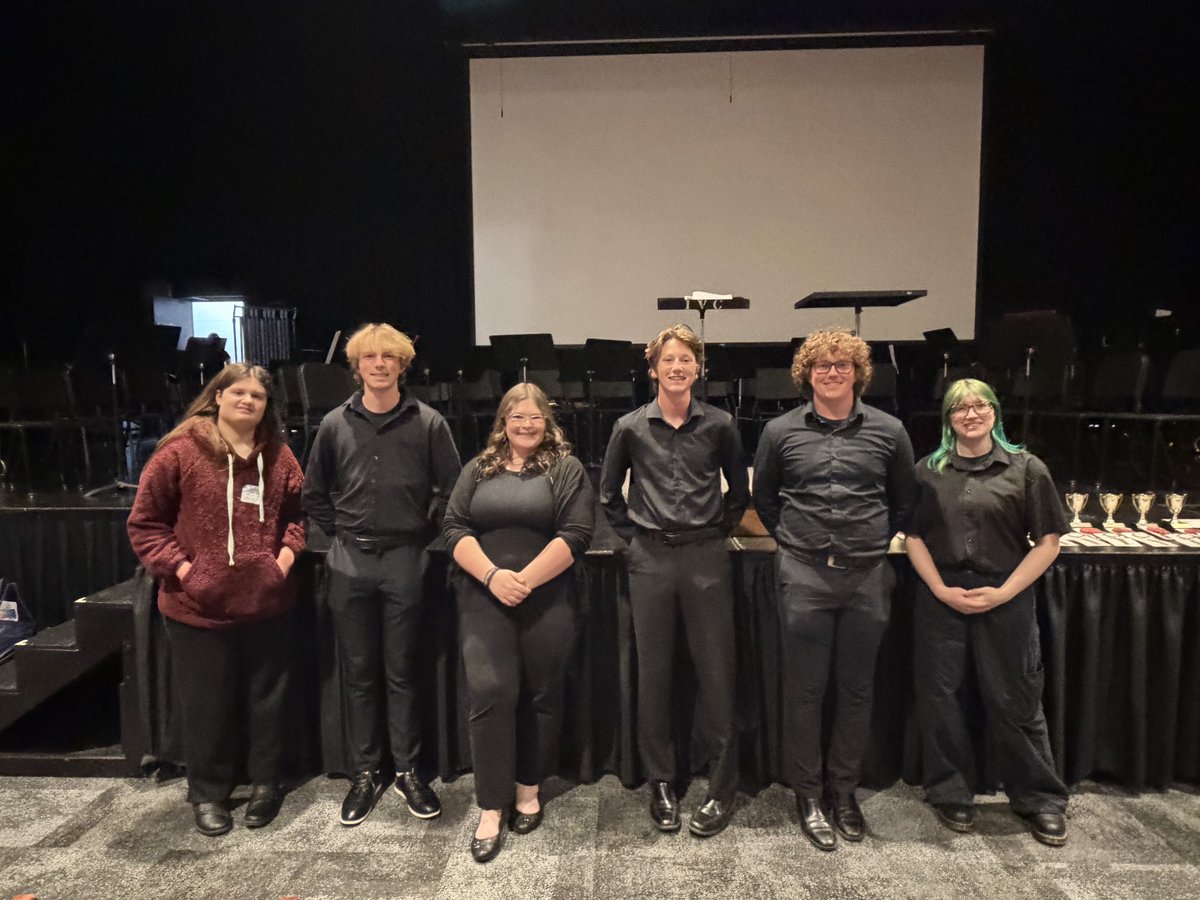 SagesBand's tweet image. Congratulations to our MHS band members who represented our school at the IPC Fine Arts Festival! They have done a wonderful job today and it will be an amazing concert tonight! #gosages