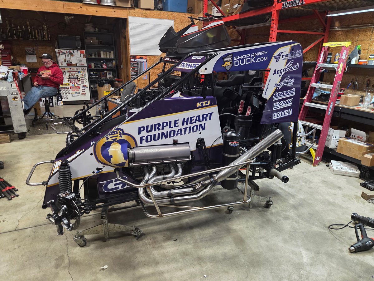 𝑺𝒏𝒆𝒂𝒌 𝑷𝒆𝒆𝒌! 👀 This is @kevinthomasjr's new look for the 2026 USAC ...