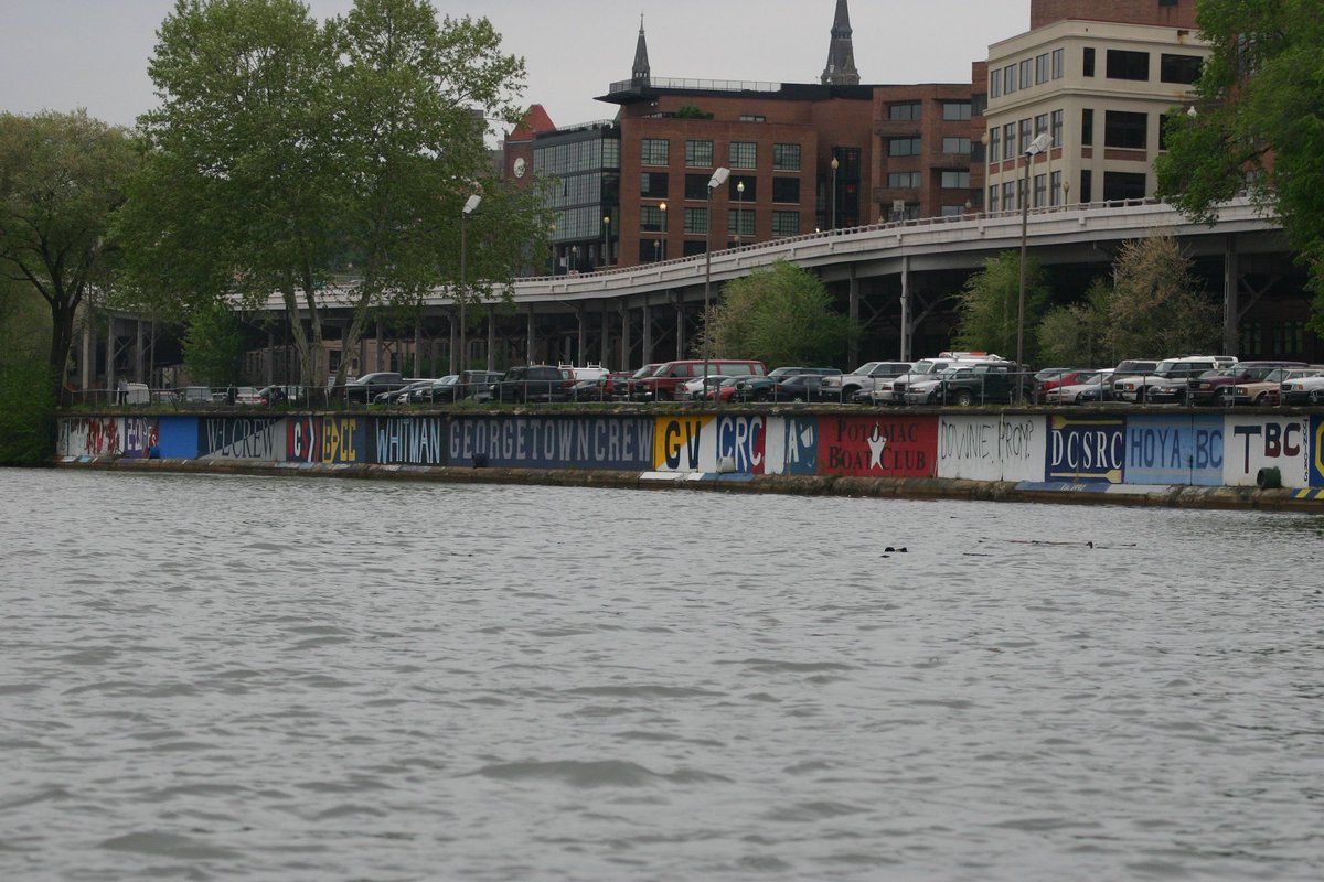 Bring back the sign wall