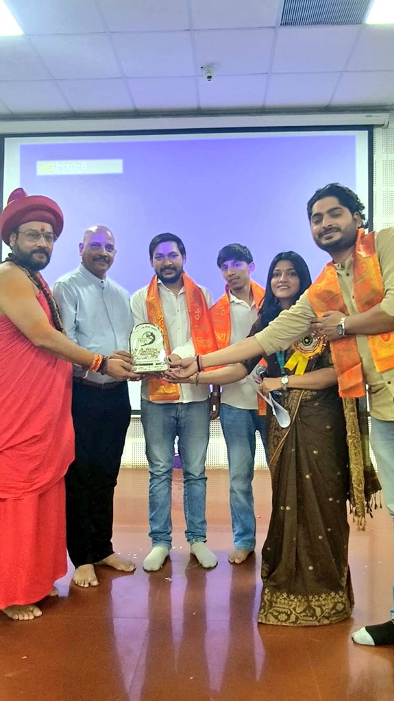 Roti Bank Varanasi tweet media