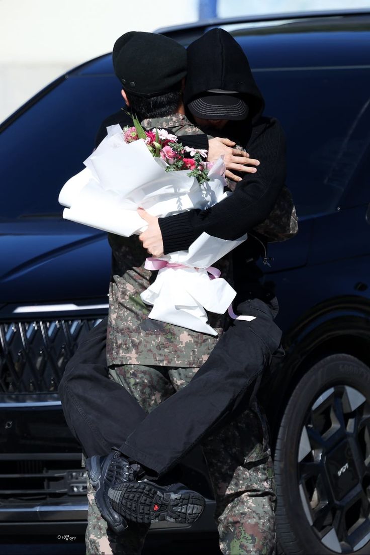 𝒚𝒂𝒚𝒊 𖹭 📃 monsta x • unfold is out! tweet media