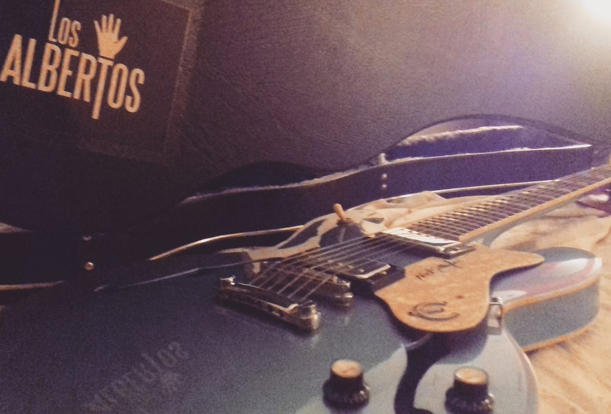 LosAlbertos tweet media