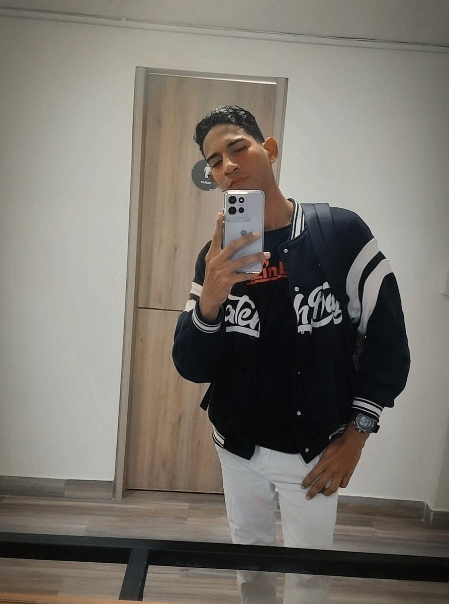 Jos_22💚 tweet media