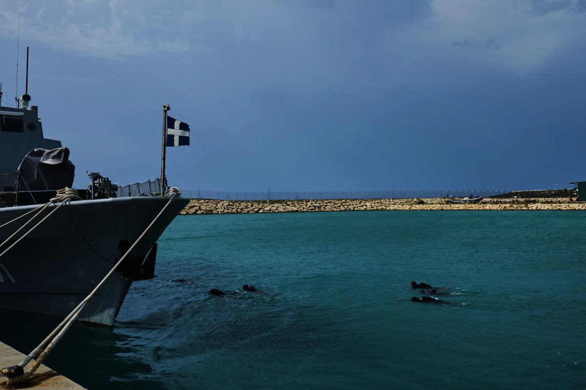 NewDelhiTimes's tweet image. French prosecutors summon Elon Musk over allegations of child abuse images and deepfakes on X 
#French #ElonMusk
newdelhitimes.com/french-prosecu…