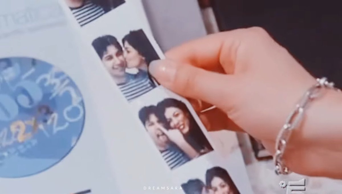 romanticgirl__'s tweet image. Vi giuro io ve lo avevo detto che erano identiche le foto! Questa cosa mi fa frignare parecchio 😭🥹

#rashmer