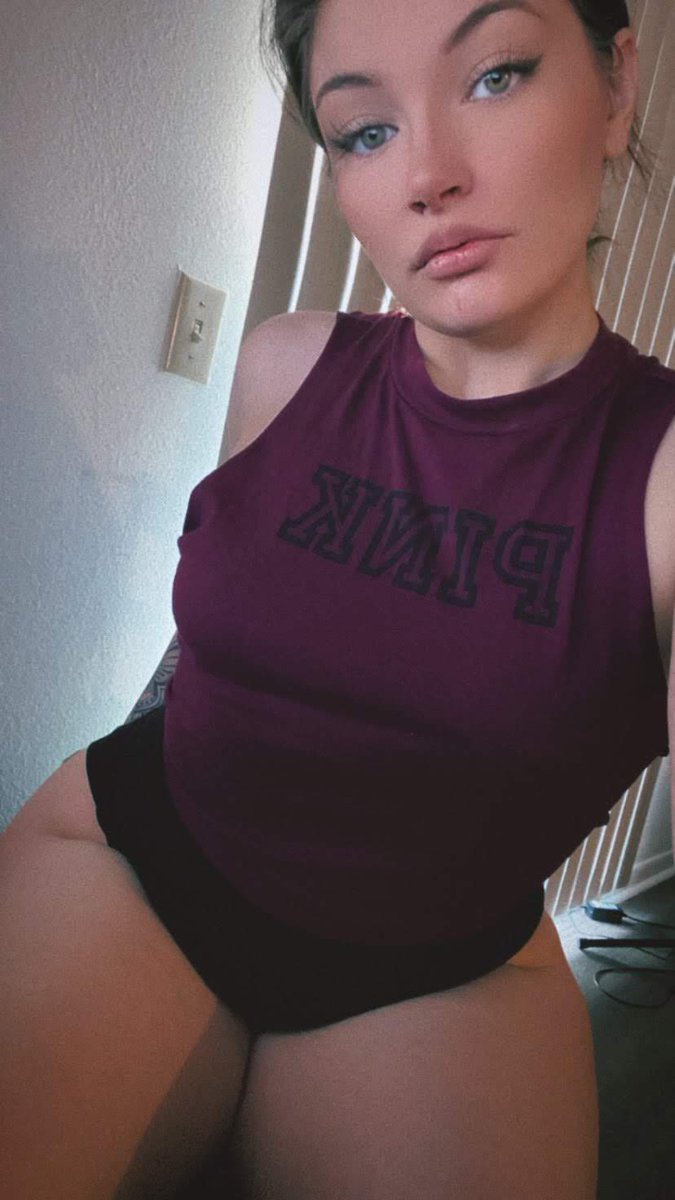 laurenmeetsz's tweet image. Confident men only… can you handle that?🔥
#minneapolis #bloomington #stpaul #minnesota