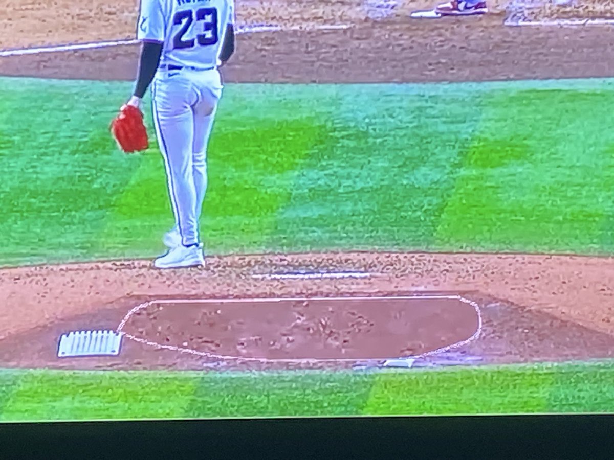 THE Hive™ tweet media