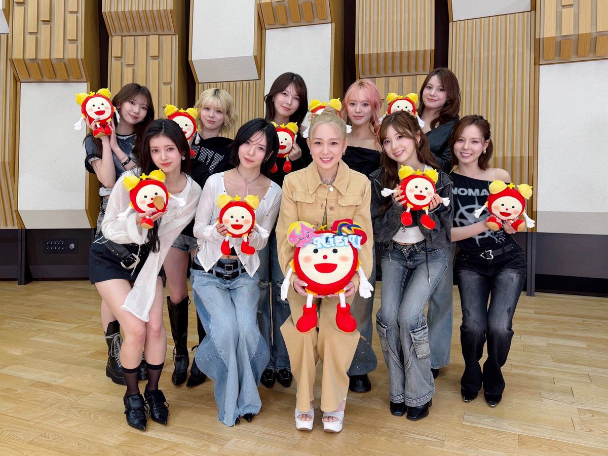 西野カナ tweet media