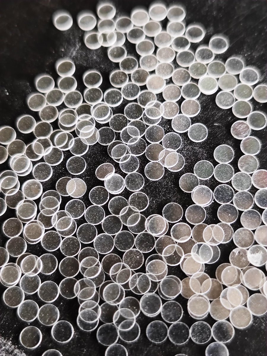 Yuchanglaser's tweet image. Cutting 0.7mm sapphire isn’t easy.
Laser makes it clean.
No cracks. No chipping. ⚡
#lasercutting #sapphire #precision
#laser #yclaser