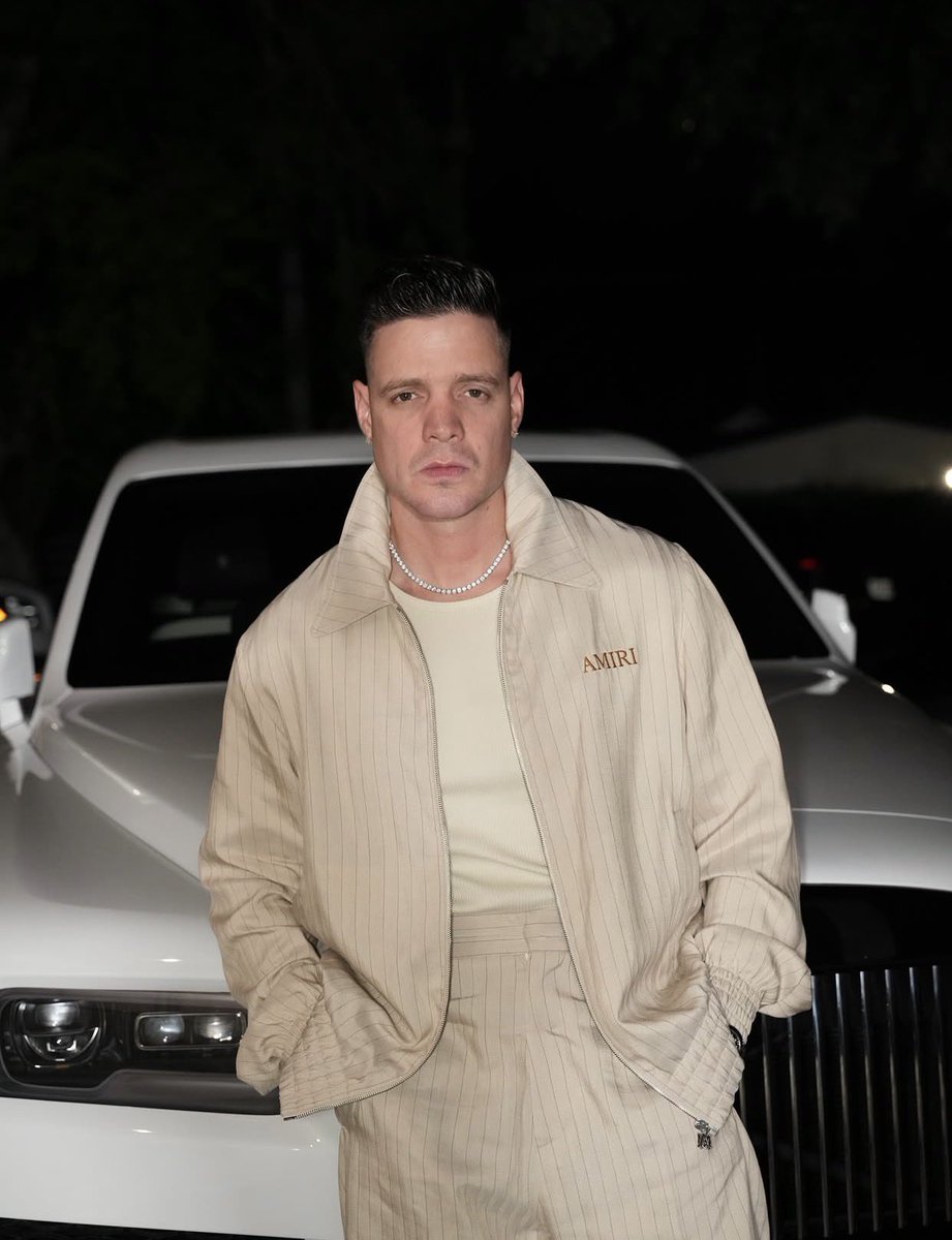 homy.🫯 tweet media