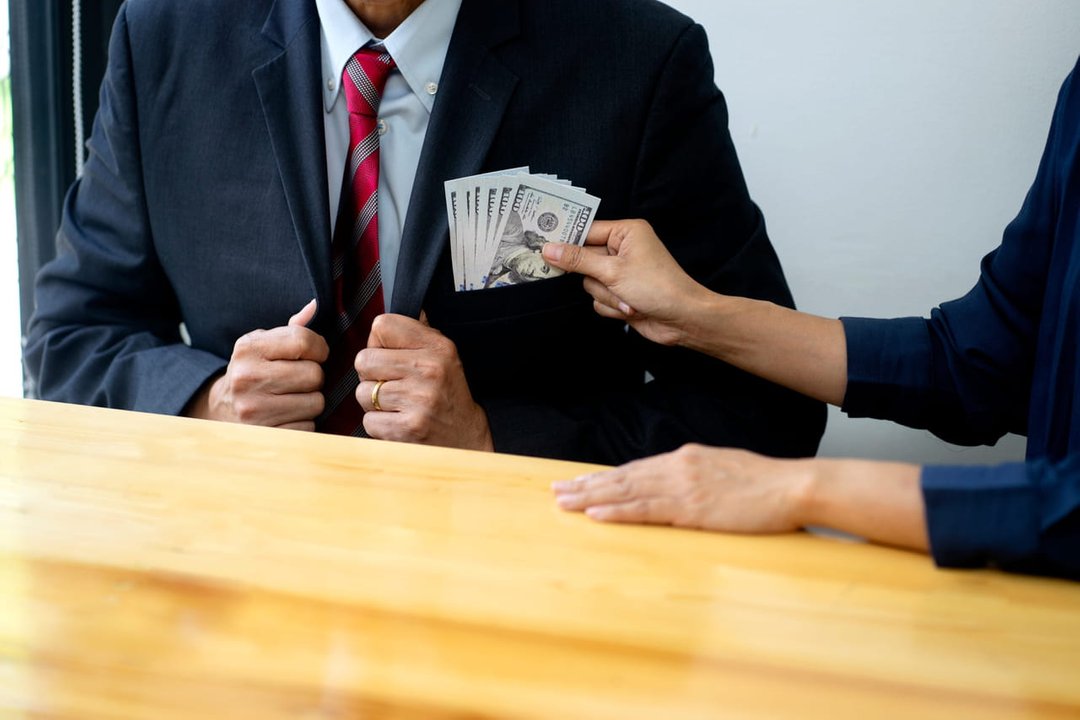 JDNManagement's tweet photo. "Il faut être capable de dire : je sais que je vaux tant" : une DRH explique aux salariés comment augmenter sa rémunération https://t.co/kV3h3Y6HK0 https://t.co/G73wQp1SH9
