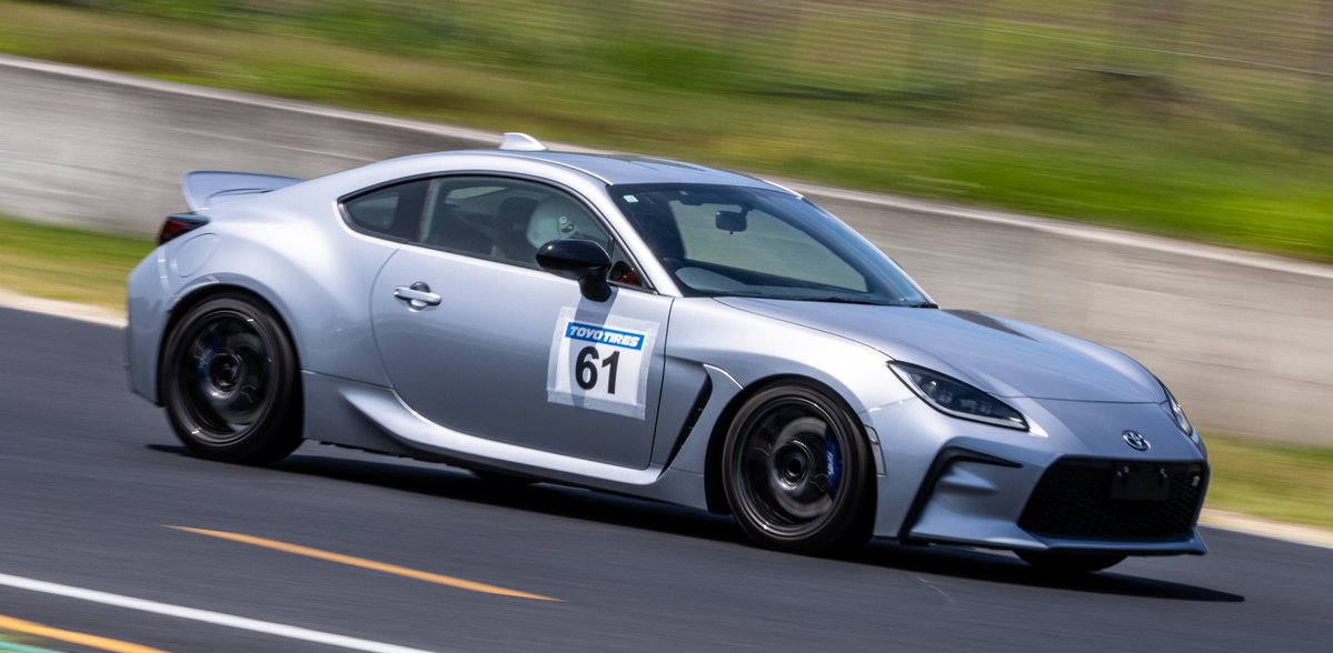 リュウ tweet media