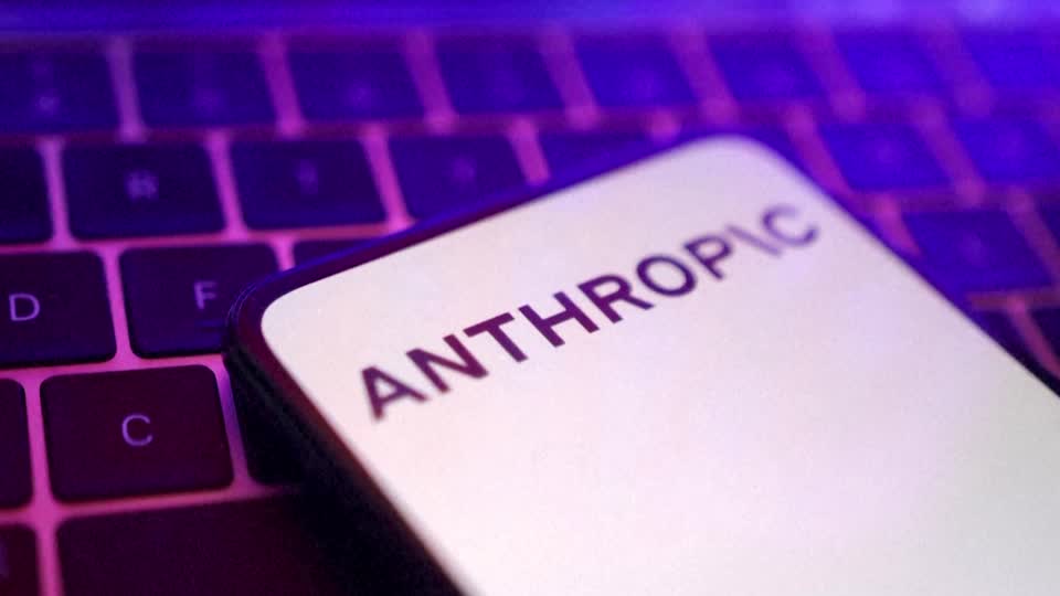 ロイター tweet media