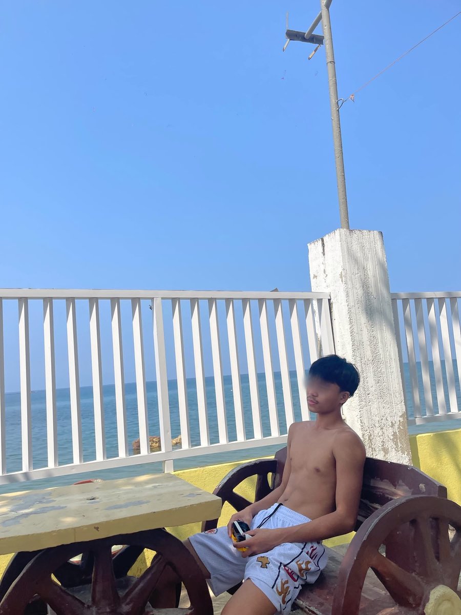 ItsJannn16's tweet photo. Uwing uwi na ko sa 🇵🇭 kaso wala na ngayon yung abs ko😆  
📸 2023 https://t.co/qajPH5Wyv0