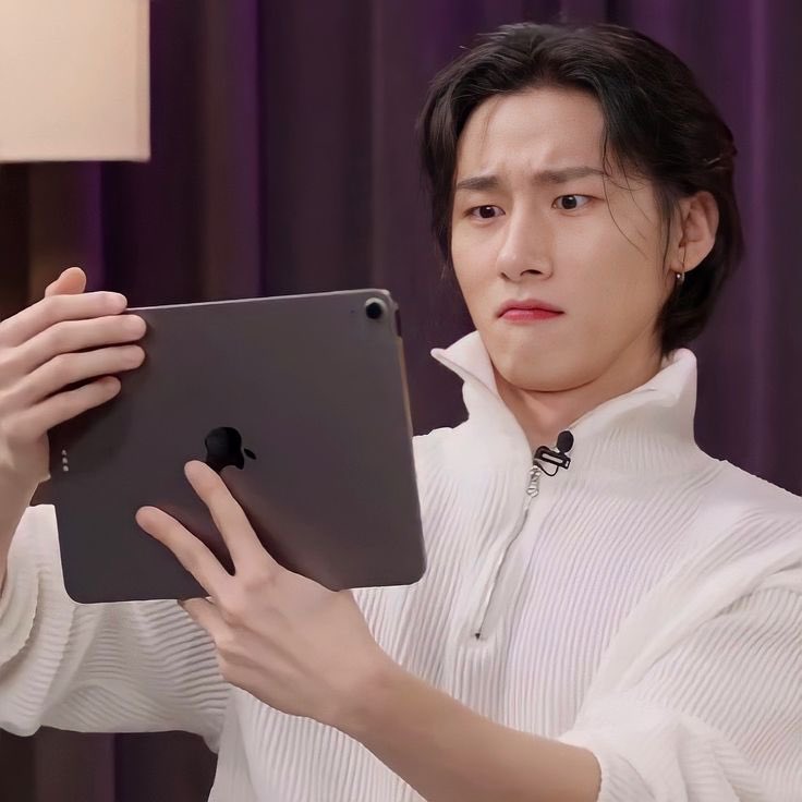 changkyun, fight back? 😾