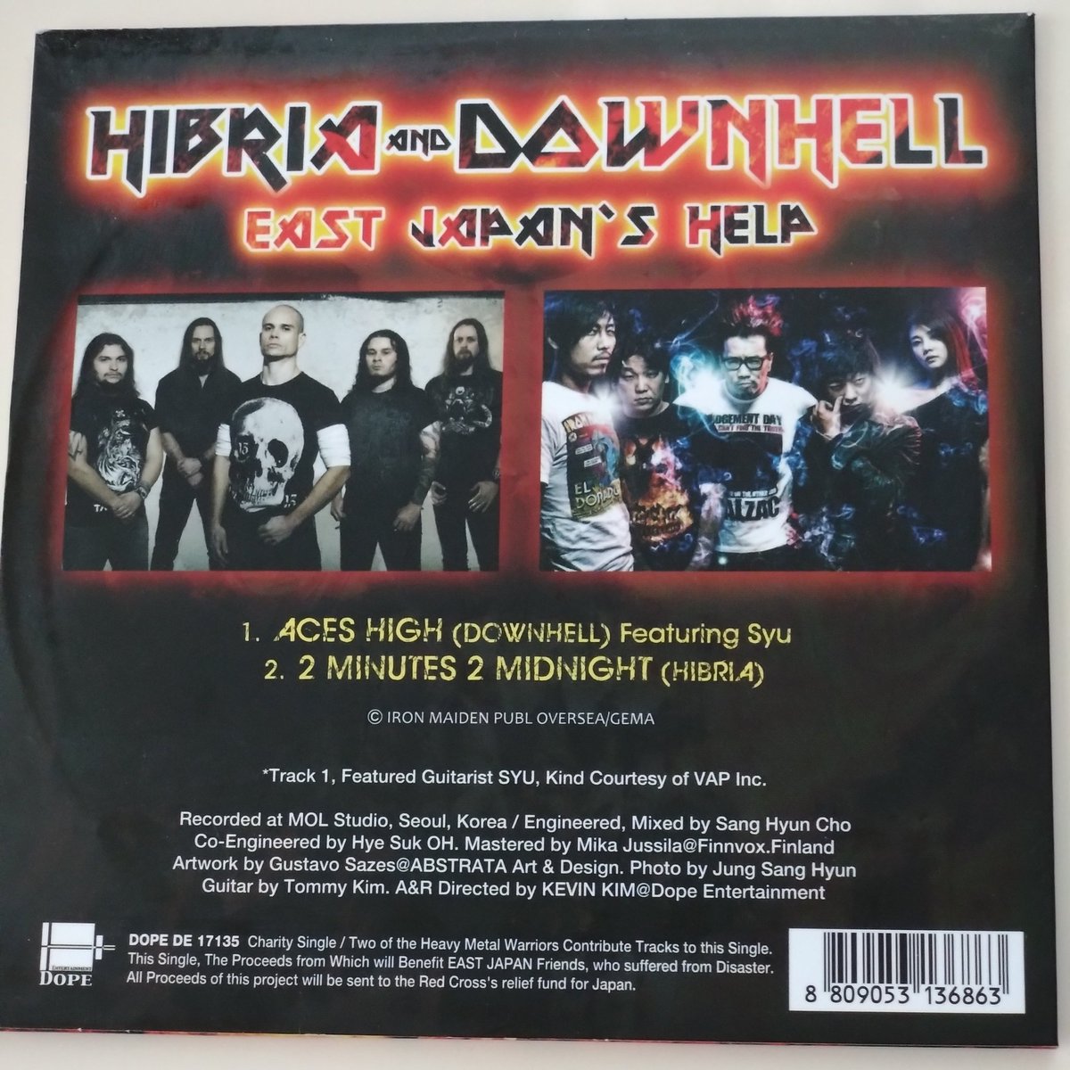 Chang19720508's tweet image. #NowPlaying
#音楽の有る生活

Hibria &amp;amp; Downhell/East Japan's Help

※東日本大震災復興支援特別盤🤘2バンドによるIron Maidenのカバーになります。GALNERYUSのSYUも参加しています。2曲しか収録されていないのが残念ですが、日本の為にこの様な作品を作ってくれるのが嬉しいですね。輸入盤だけど💦