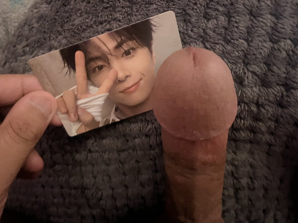 spermfagg0t's tweet photo. the best birthday boy eva 🤤🤤🤤 https://t.co/UkW4twc6dB