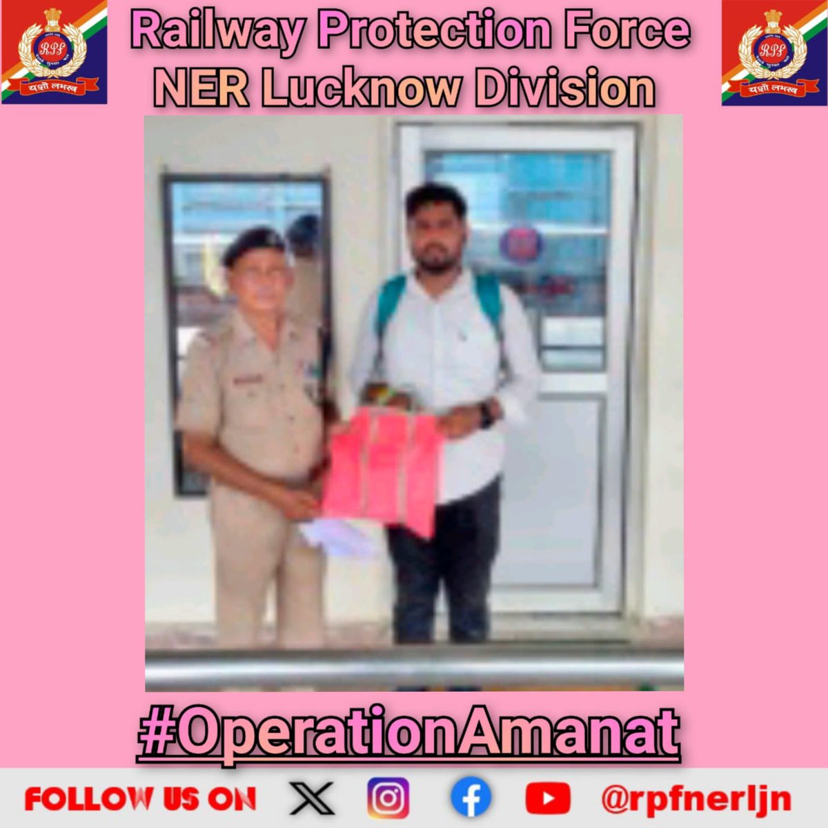 rpfnerljn's tweet image. #OperationAmanat
On 20.04.2026, RPF Gonda 👮‍♂️acting on Rail Madad 📞 input, ensured recovery of a passenger’s left-behind bag from Train No.02569 and safely handed it over to the rightful owner after due verification.
#RailMadad #PassengerSafety
@drmljn @RPF_INDIA @rpfner @rpfpcgd