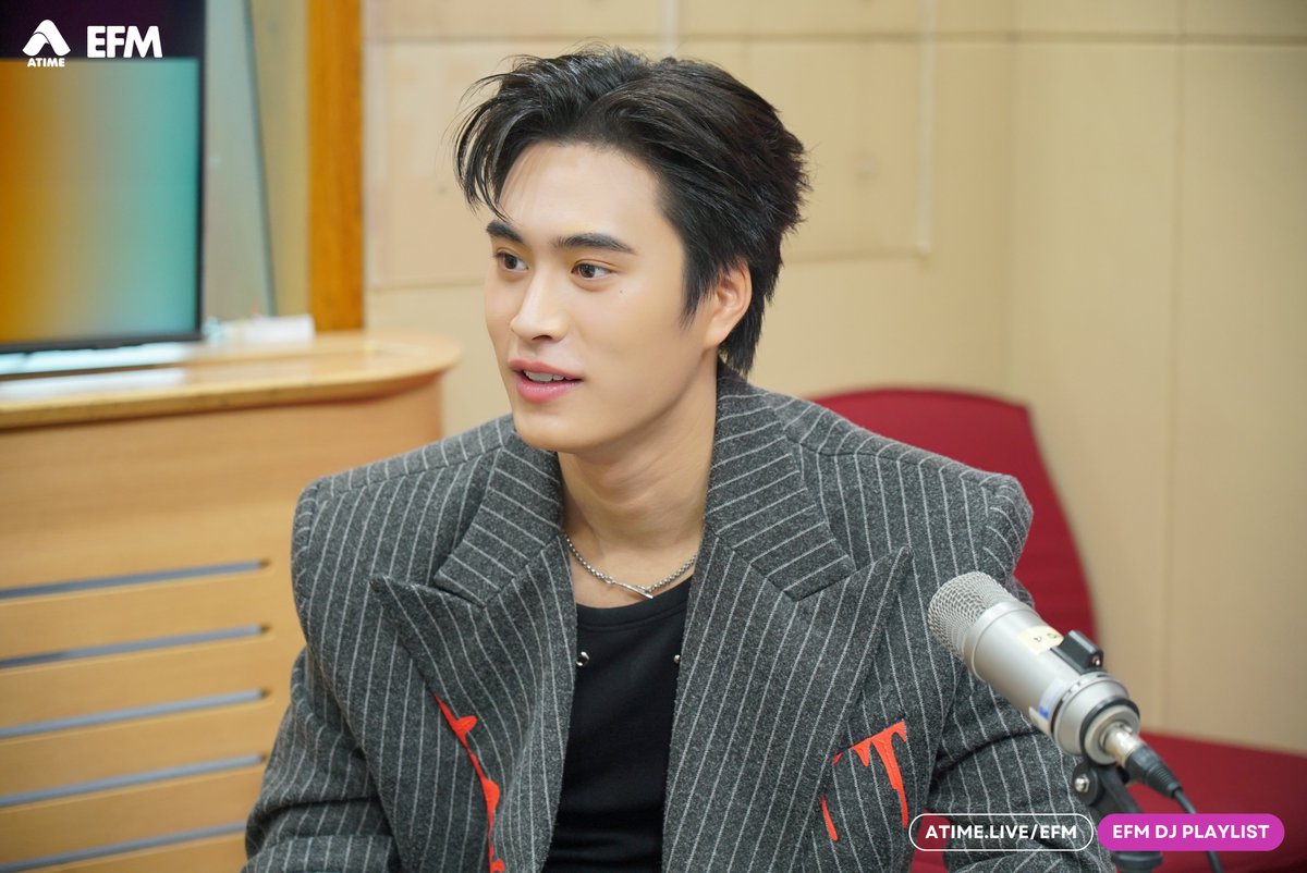 EFM STATION tweet media