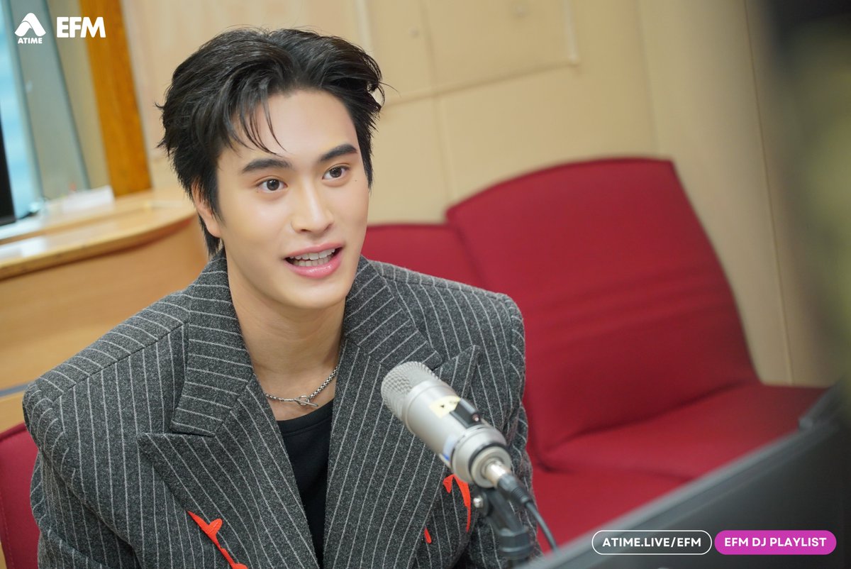 EFM STATION tweet media