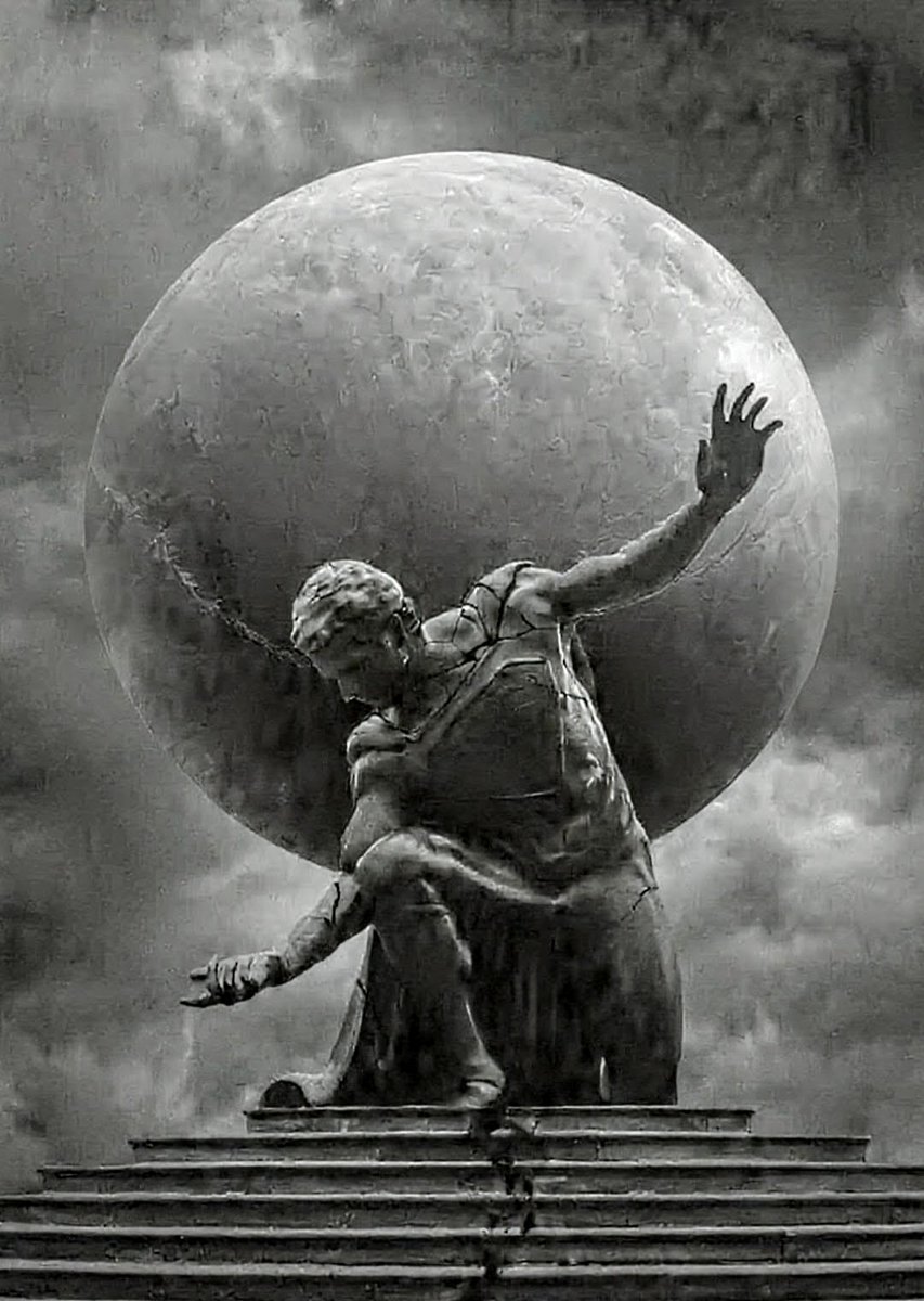 DCsKnightmare's tweet image. Having your world at your shoulders is a weight only a "Superman" can carry 

"Did the Knightmares ever stop?"
#SnyderVerse