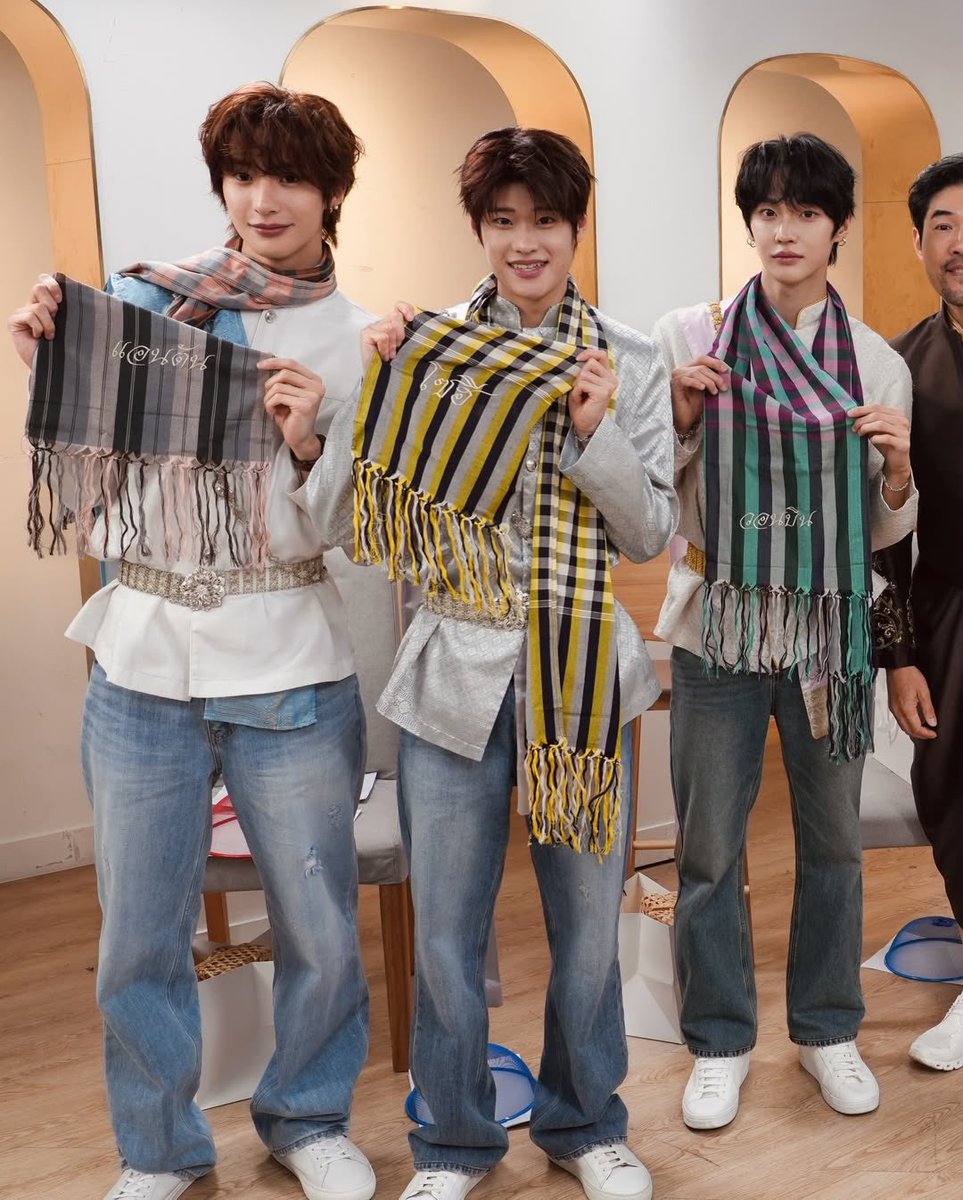 noodle lee tweet media