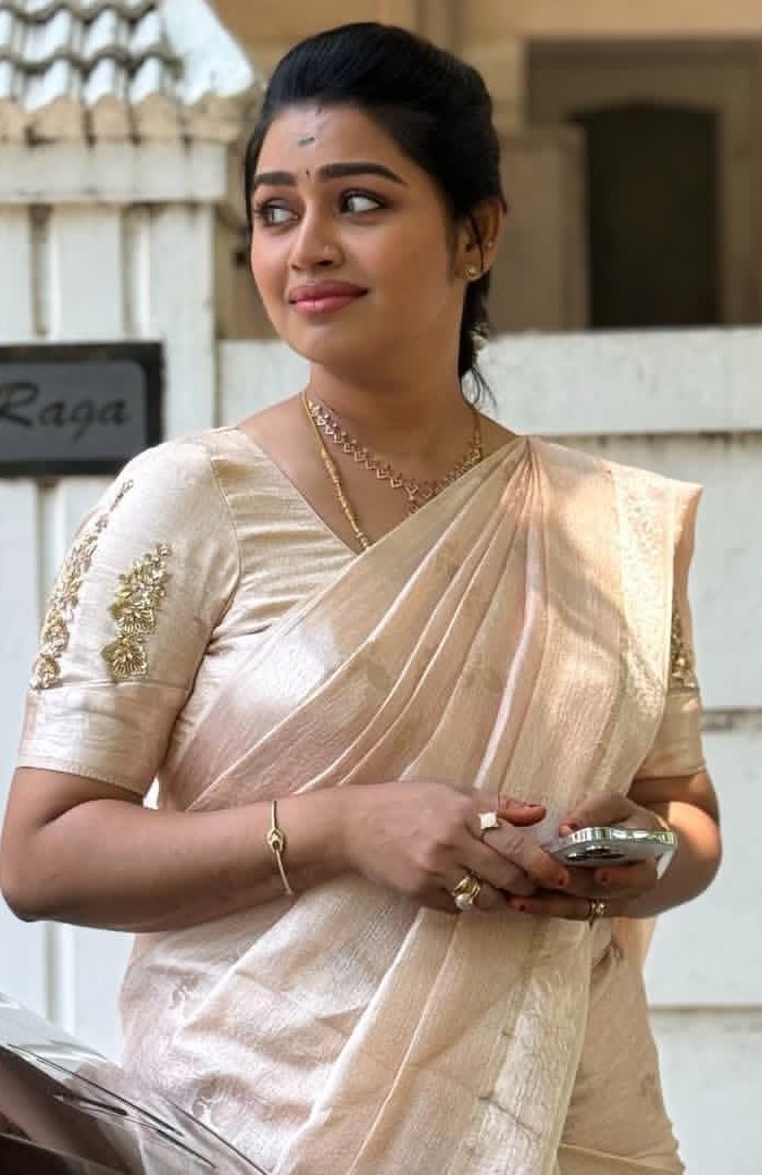 Molai Rasigan tweet media