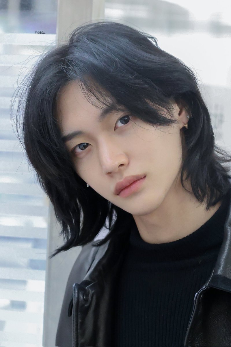 no context wonbin tweet media