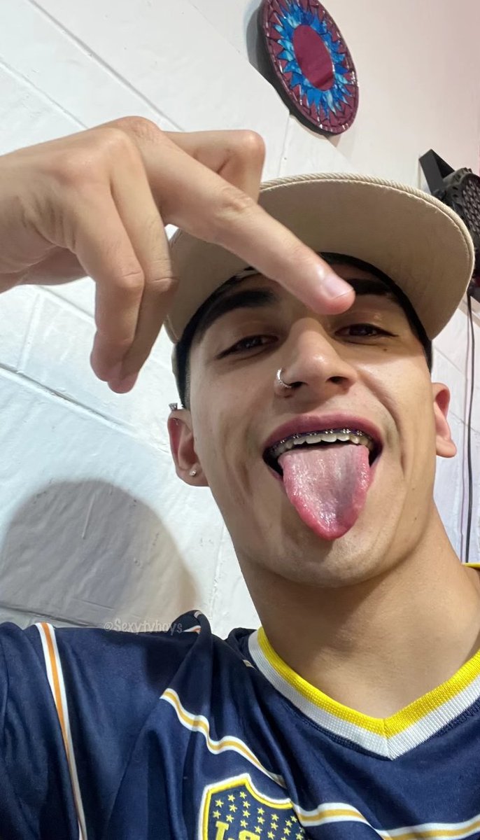 Horny Dudes 🔥 tweet media