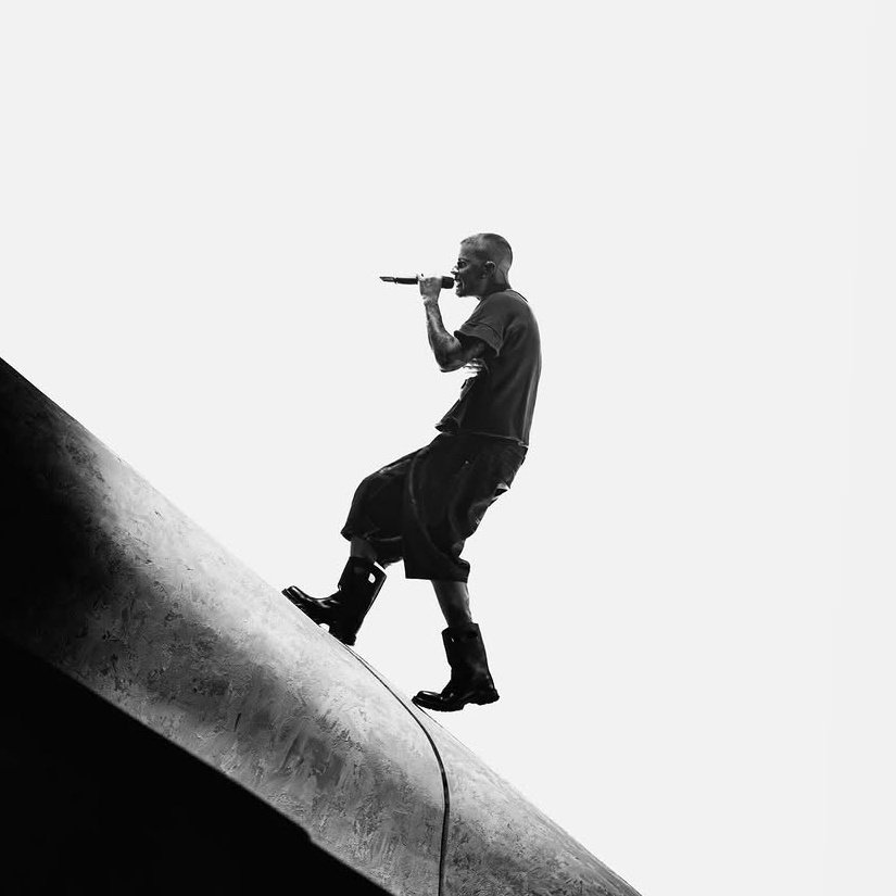 Justin Bieber Central tweet media